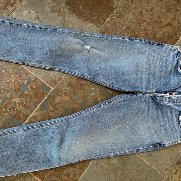 Citizens of Humanity 28 - Picture 2 of 7